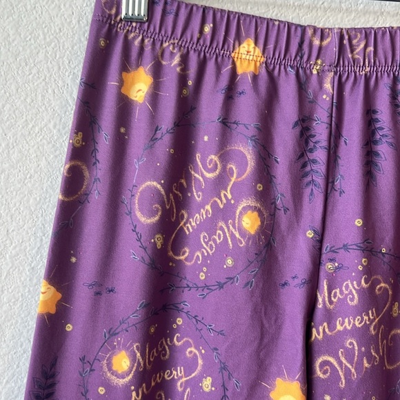 Disney "Wish" Graphic Leggings - Picture 2 of 6